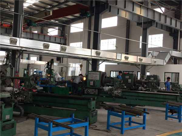 �L(f��ng)�ܰ���